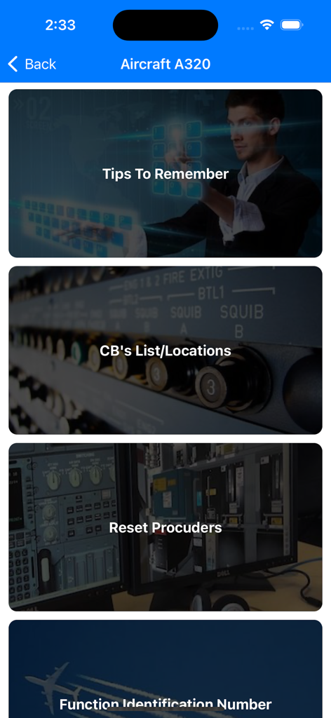 Menú principal de la aplicación Aircraft Status para Airbus A320 con consejos de mantenimiento, ubicaciones de disyuntores y procedimientos de reinicio