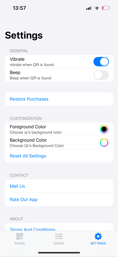 Settings menu of Qr Code Master app showing notification and customization options