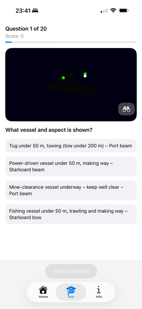Maritime Master - Nav Lights - Pantalla de cuestionario de la aplicación Maritime Master mostrando una pregunta de identificación de luces de navegación de embarcaciones en 3D con opciones de opción múltiple.