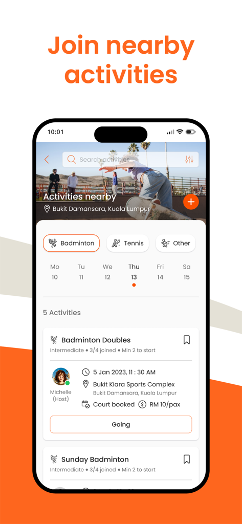 AFA: Meet People, Play Sports - Pantalla de la aplicación AFA que muestra actividades deportivas locales y partidos de bádminton para unirse