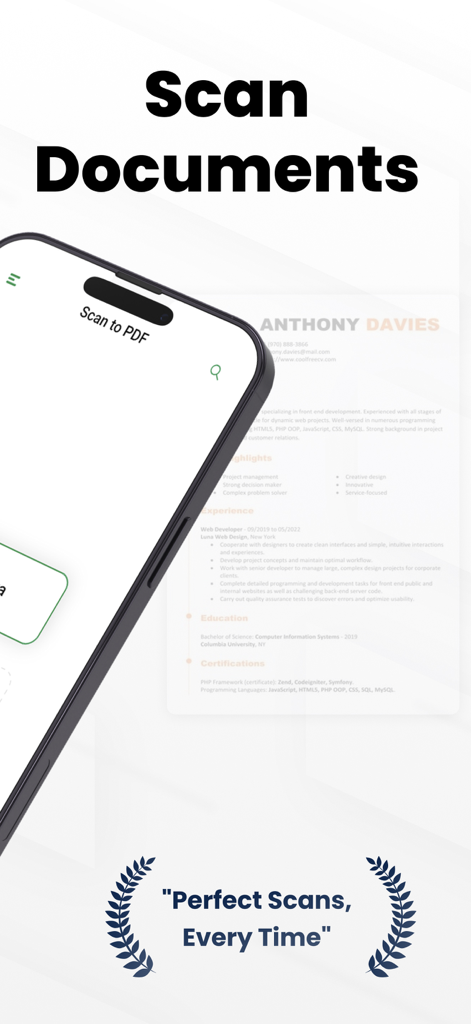 「完璧なスキャンを常に」というテキストと共に、スキャンされたドキュメントの上にPDFスキャナーアプリのインターフェースが表示されているスマートフォンの画面。