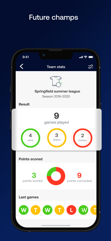 Interfaccia del pannello delle statistiche di squadra dell'app SportEasy che mostra statistiche di squadra, inclusi partite totali giocate, vittorie, pareggi e sconfitte per una stagione di campionato estivo
