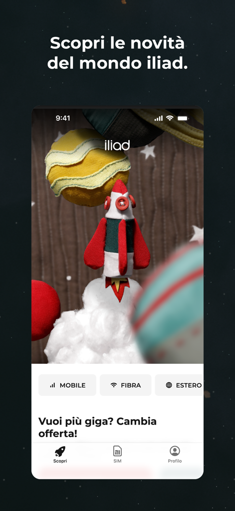 iliad - Startseite der iliad-Mobilfunk-App mit einem Raketenschiff aus Stoff und Weltraumthema