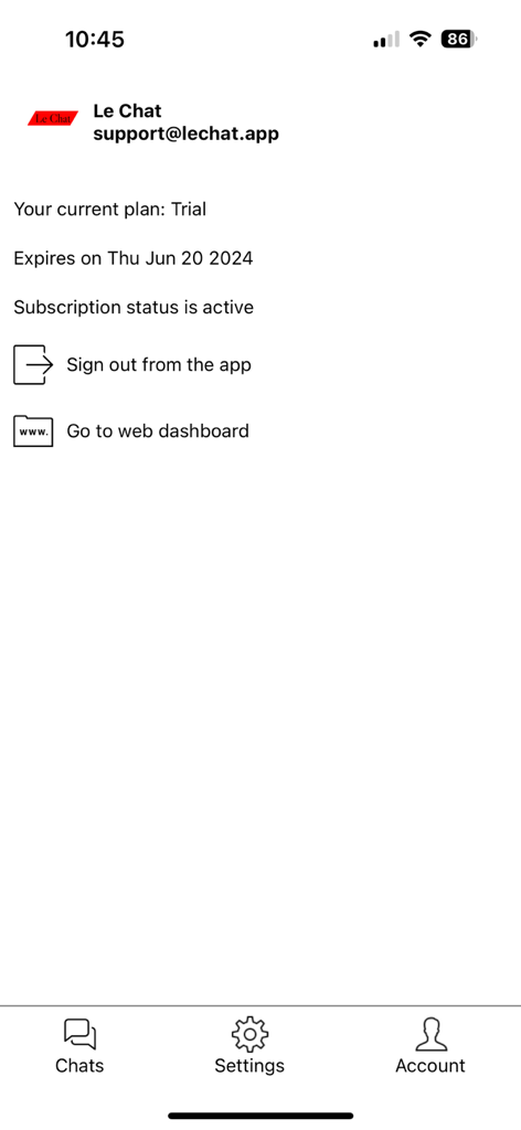 Le Chat Client - Le Chat Client app account interface showing subscription status and trial plan details.
