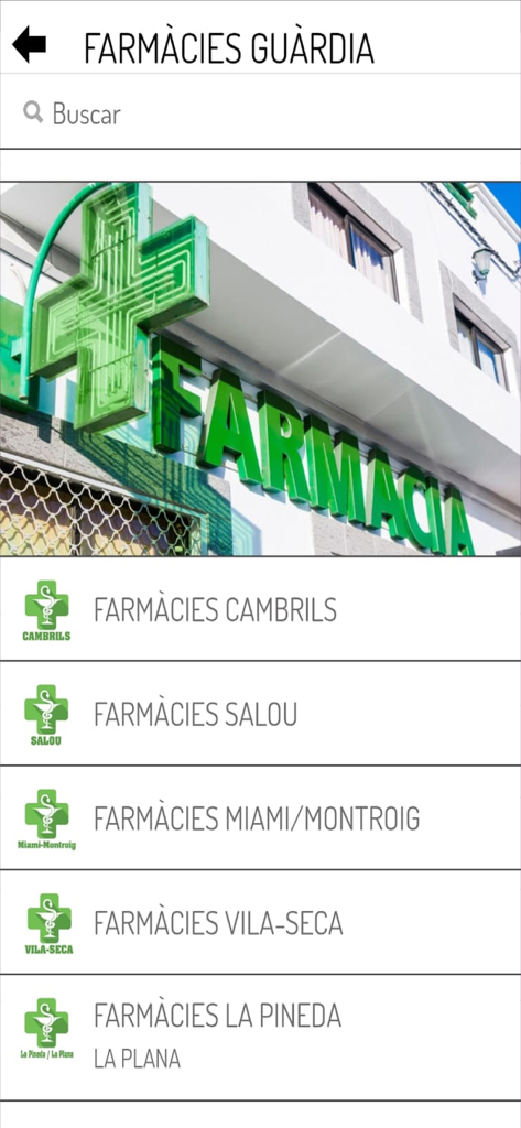 Interfaccia di un'app mobile che mostra una directory di farmacie di turno per Cambrils, Salou e Miami Platja