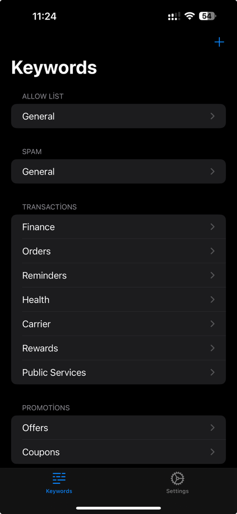 SMS Cleaner+ - Interfaccia dell'app SMS Cleaner plus che mostra categorie di parole chiave per filtrare transazioni spam e promozioni