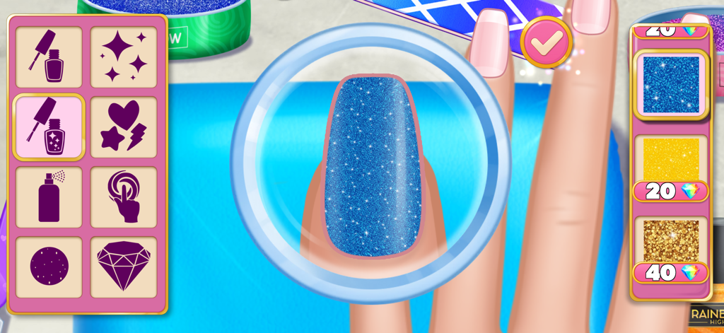 Aplicando esmalte de glitter azul no Rainbow High Beauty Salon