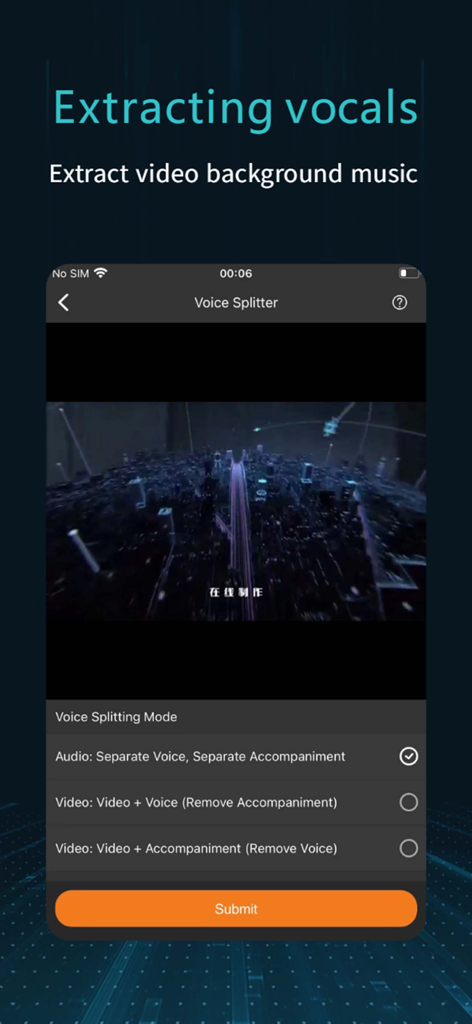 OpenCut - OpenCutアプリのインターフェース。動画からボーカルとバックグラウンドミュージックを抽出するためのボイススプリッターツールを示しています。