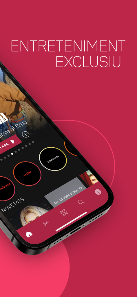 Captura de pantalla de la app móvil 3Cat mostrando categorías exclusivas de entretenimiento catalán, incluyendo series y podcasts