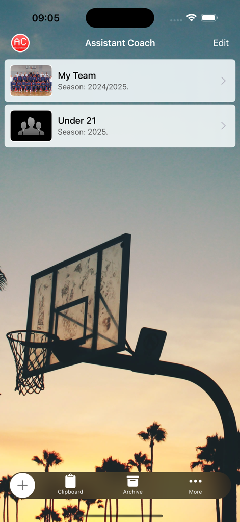 Main dashboard of the Assistant Coach app showing team selection and seasons