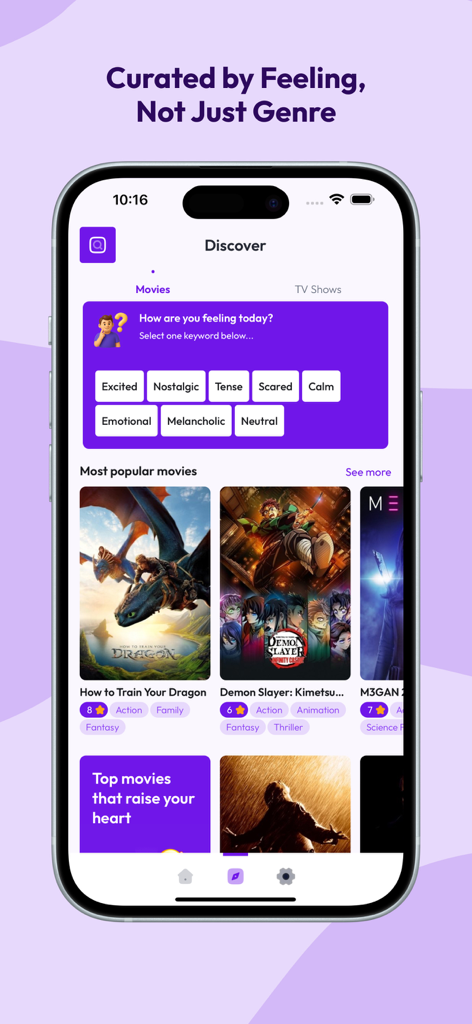 GameBox:Screw Movie Pulse - Pantalla de Descubrimiento de la aplicación GameBox que muestra recomendaciones de películas basadas en palabras clave de estado de ánimo seleccionadas como Emocionado, Nostálgico y Tenso.