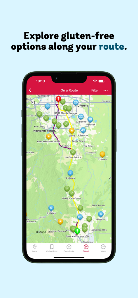 Uma tela de smartphone exibindo opções de refeições sem glúten ao longo de uma rota de viagem mapeada.