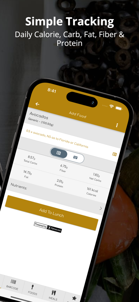 Pantalla de smartphone que muestra el seguimiento simple de calorías y macros para un aguacate en la aplicación My Mediterranean Diet Tracker.