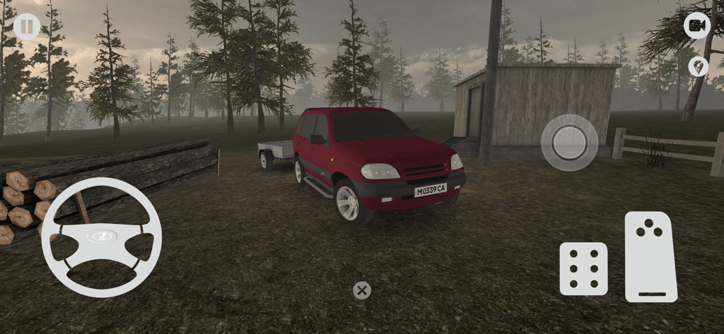 Forest Roads. Niva - Un Niva 4x4 rojo con un tráiler en un entorno de bosque neblinoso del juego móvil Forest Roads Niva.