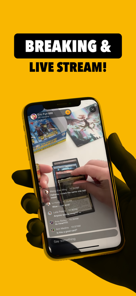 Hoopi - Collectible Platform - Una persona usando la aplicación Hoopi para ver una sesión de apertura de cartas TCG en vivo con chat en tiempo real.