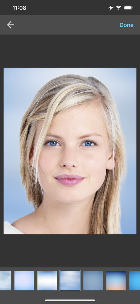 Interface do aplicativo de foto para passaporte mostrando um retrato com várias opções de fundo profissional