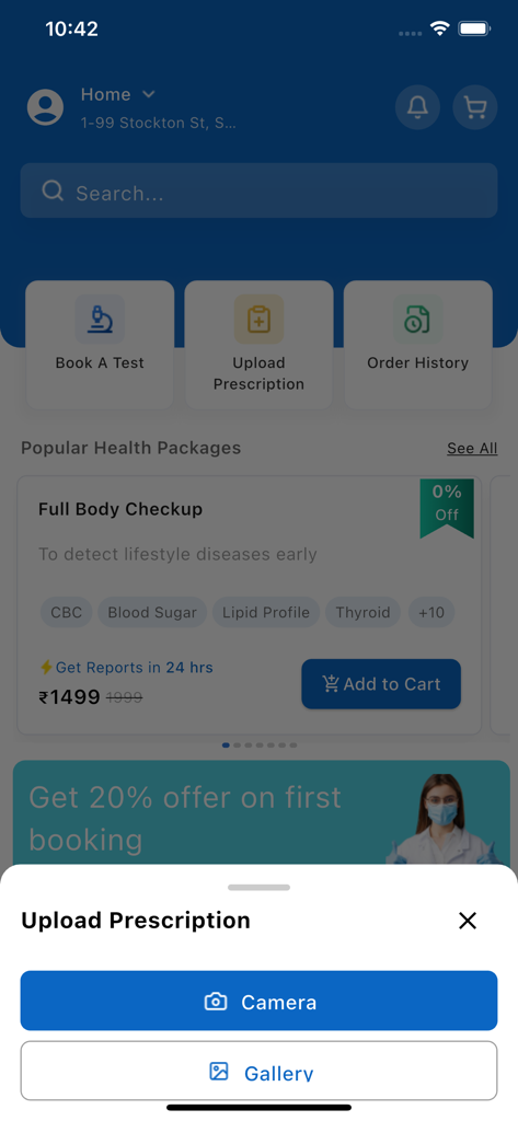 Afriglobal Medicare - Schermata dell'app Afriglobal Medicare che mostra un menu a comparsa con opzioni per caricare una prescrizione medica utilizzando la fotocamera o la galleria.