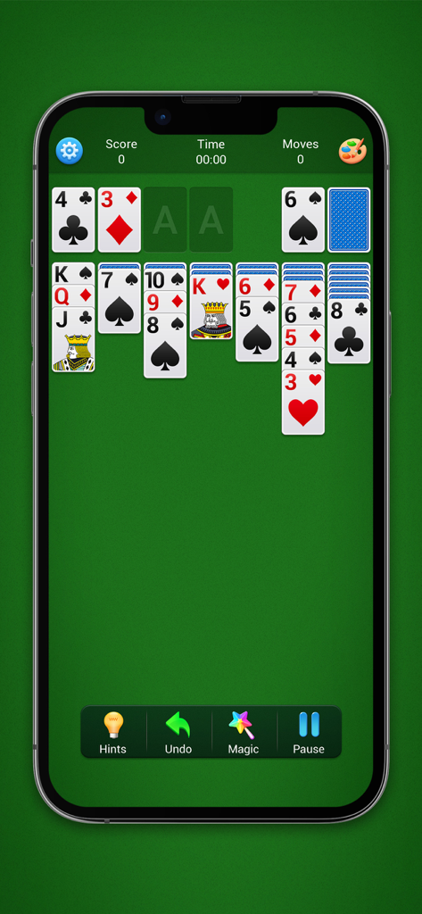 Solitaire Collection (Classic) - Interfaz del juego de cartas Klondike solitaire en un smartphone.
