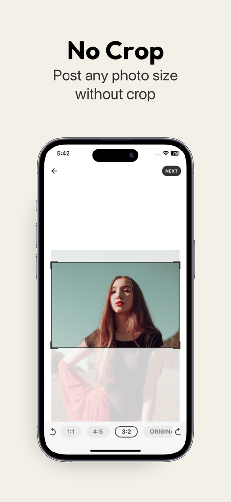 PanoCut: Panorama Scroll Maker - PanoCut app interface showing the no crop photo editing feature for Instagram posts
