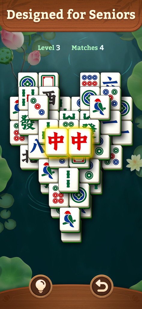 Jugabilidad del solitario Mahjong Koi mostrando piezas grandes y un diseño amigable para personas mayores
