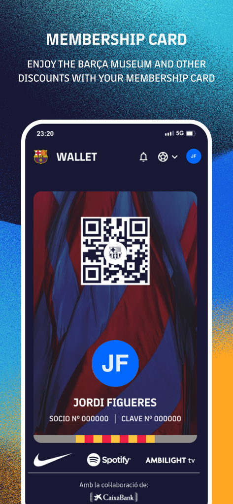 Tessera socio digitale con codice QR e dettagli del socio nel portafoglio dell'app Soci FC Barcelona.