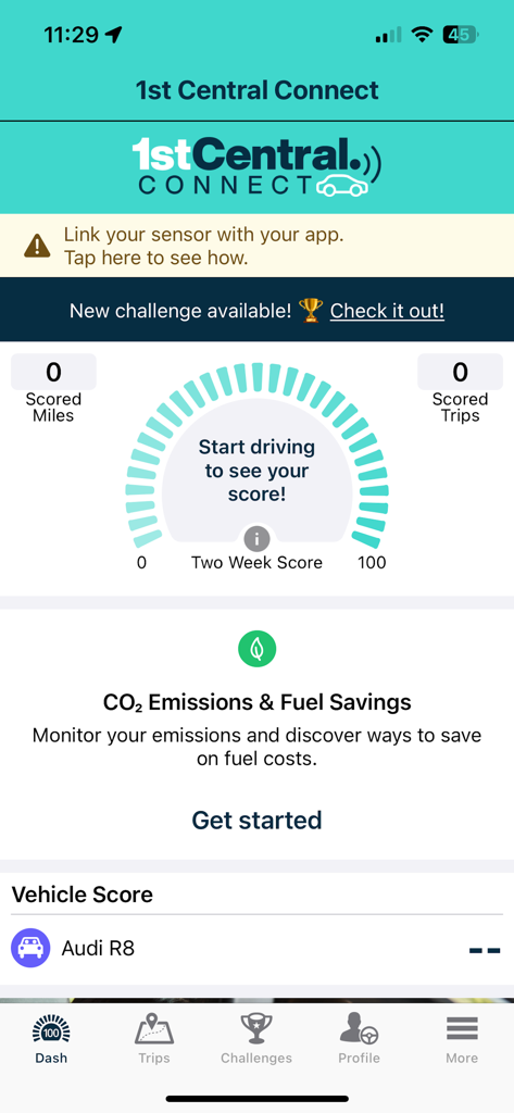 Interfaccia della dashboard dell'app 1st Central Connect che mostra il punteggio di rendimento di guida e suggerimenti per il risparmio di carburante