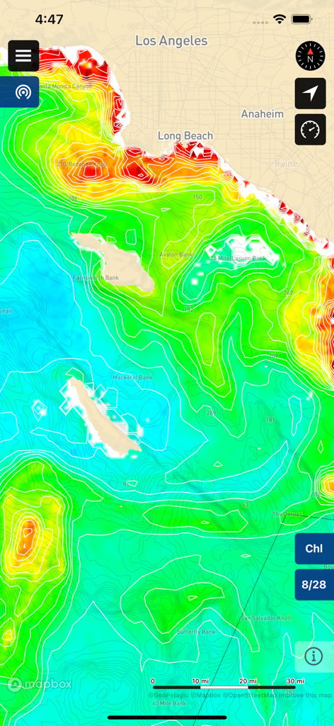 App BigBlue che mostra una carta di concentrazione di clorofilla e una mappa batimetrica della costa di Los Angeles