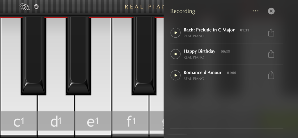 Real Piano™ - Un'interfaccia di tastiera per pianoforte virtuale con un menu laterale che mostra un elenco di brani registrati