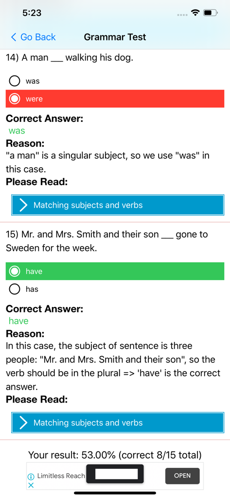 Interfaz de prueba de gramática inglesa que muestra preguntas de cuestionario con respuestas correctas y explicaciones detalladas de las reglas