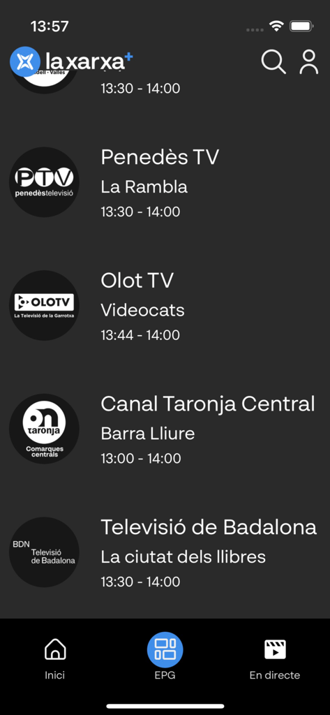 La Xarxa+ - La Xarxa plusアプリの電子番組ガイドに、カタロニアのローカルテレビチャンネルのリストが表示されています。