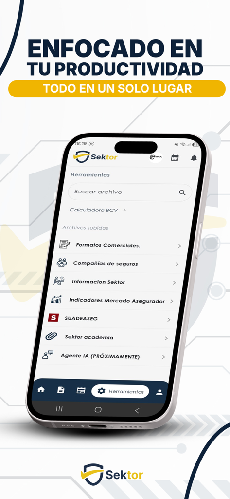 Sektor app mobile interface displaying a menu of productivity tools for insurance professionals in Spanish